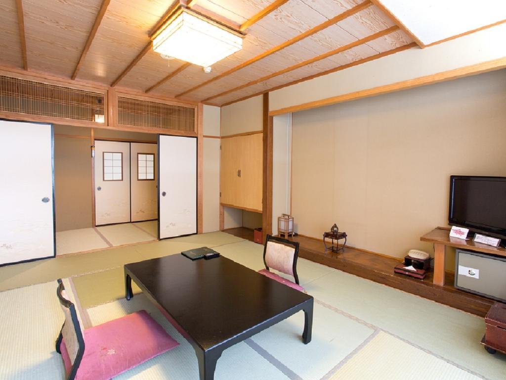 Yura No Yado Seifuen Hotel Achi Bagian luar foto
