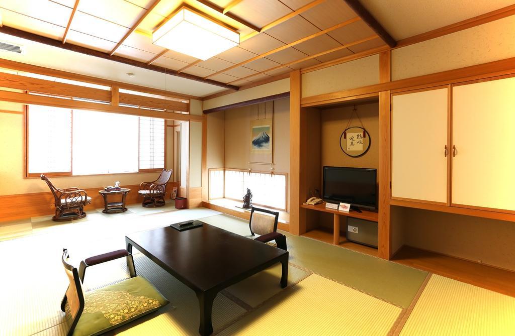 Yura No Yado Seifuen Hotel Achi Bagian luar foto